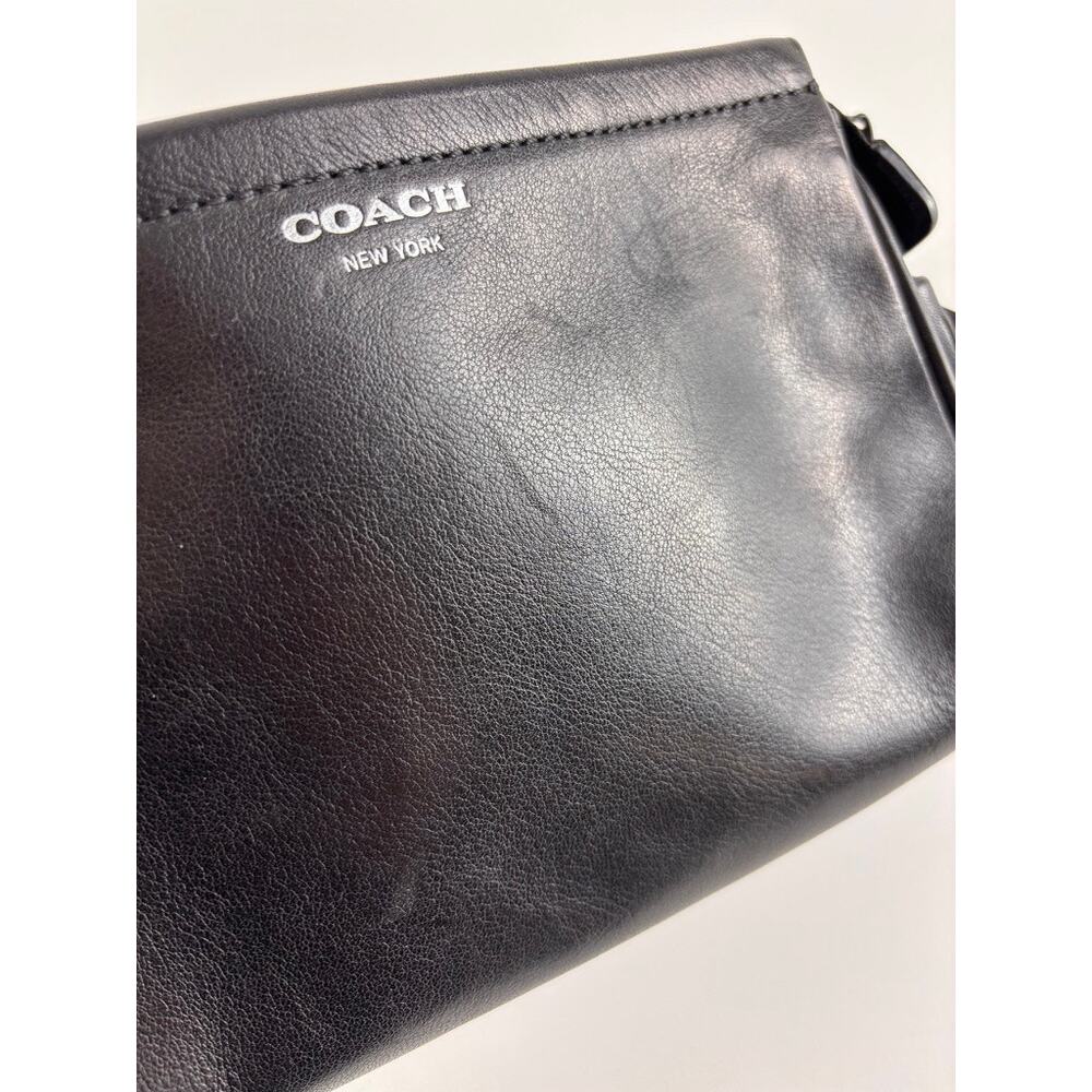 Coach Black Leather Wristlet Clutch Small Purse Tassel Zip 8" x 5.5" - Picture 8 of 9